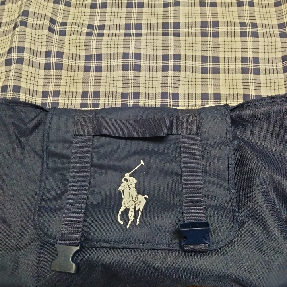 Polo Duffle Bag $49 Sz approx 22x12x14+ free polo - Picture 11 of 14